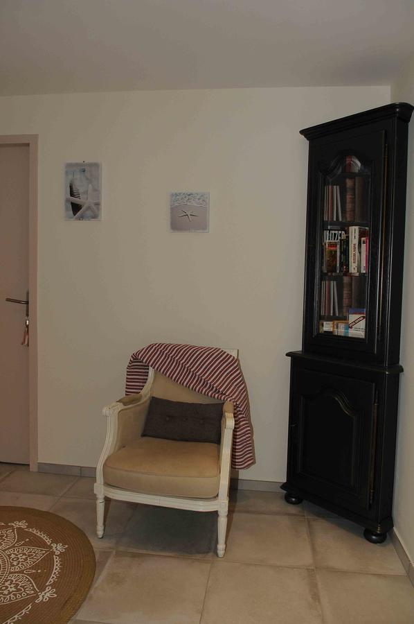 לינה וארוחת בוקר דמגאן Les Loges De L'Ecurie מראה חיצוני תמונה